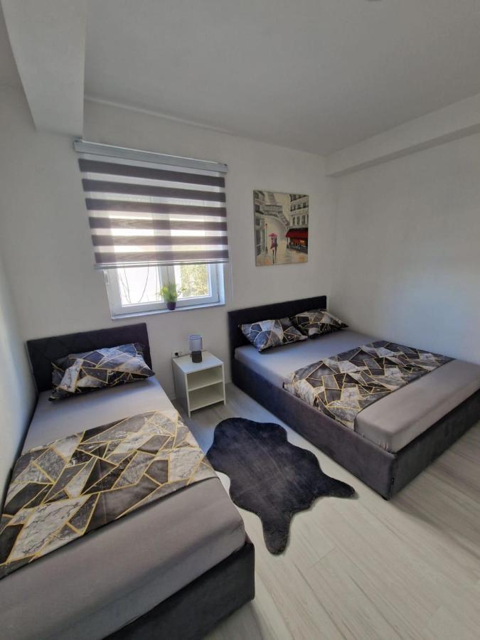 Elegance Dream Apartment 네움 외부 사진
